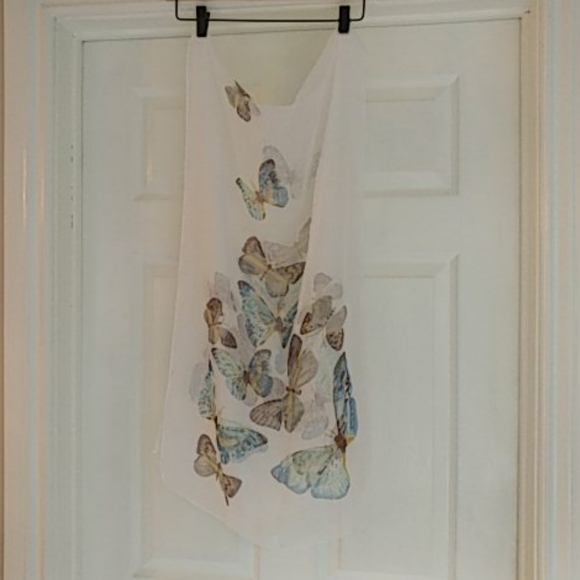 Accessories - Butterfly sheer scarf